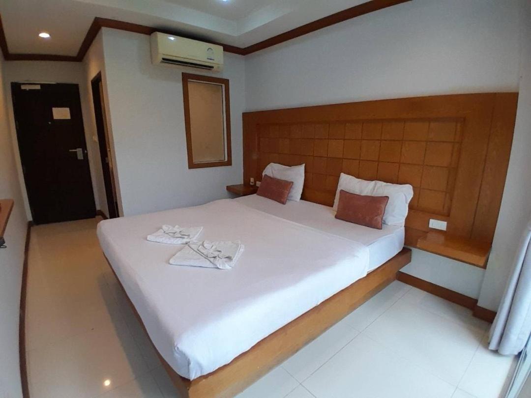 Cozy Residence Patong Buitenkant foto